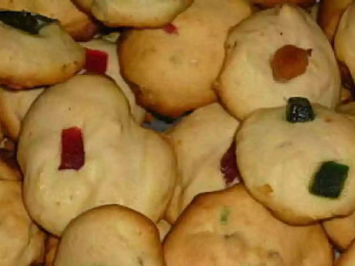 PETITS FOURS AU FRUITS CONFITS