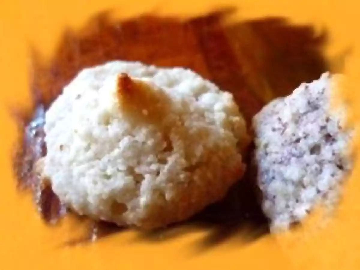 Petits fours aux noisettes ou aux amandes