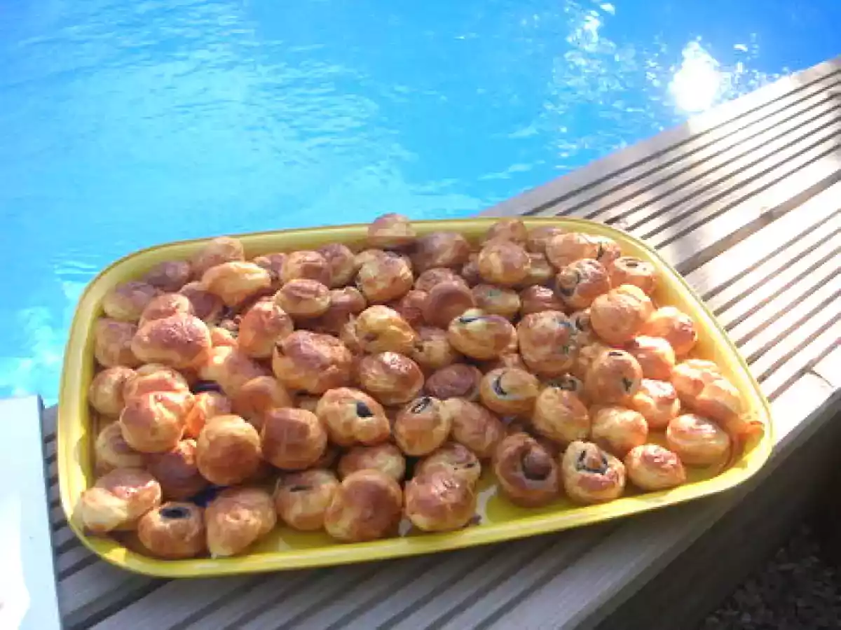 Petits fours aux olives