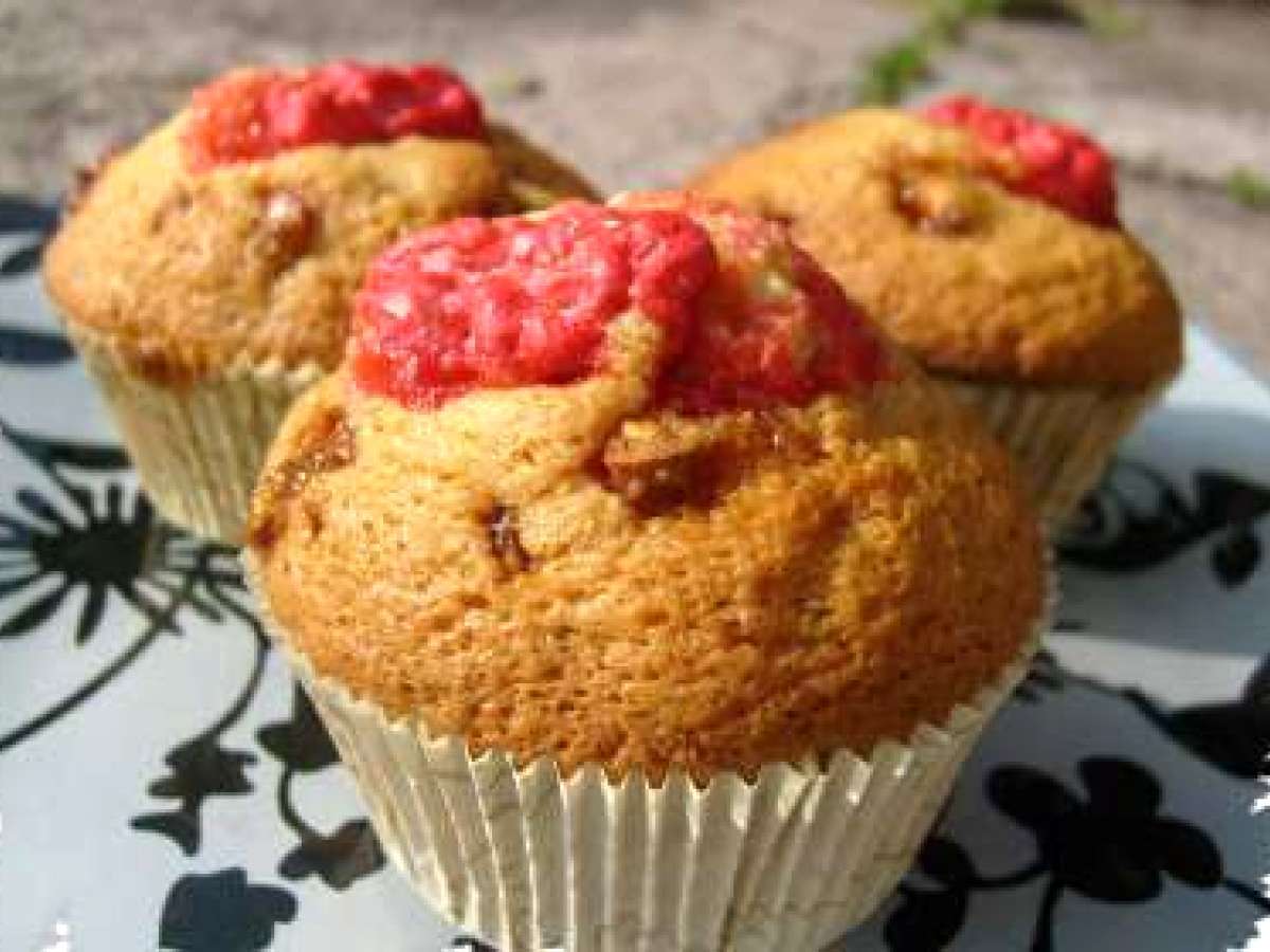 Petits Gateaux Au Miel Et Amandes Caramelisees Sans Beurre Recette Ptitchef