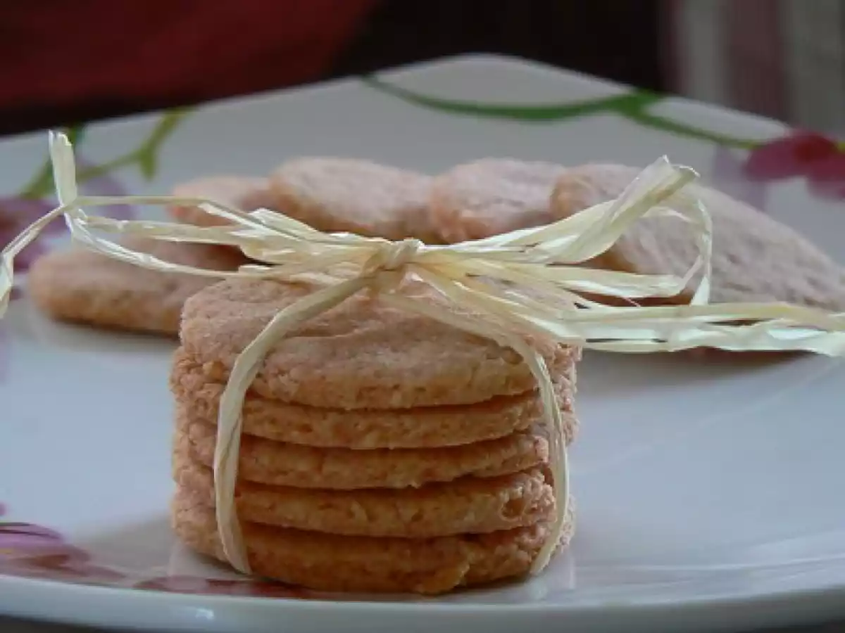 Petits gâteaux secs aux biscuits roses - photo 2