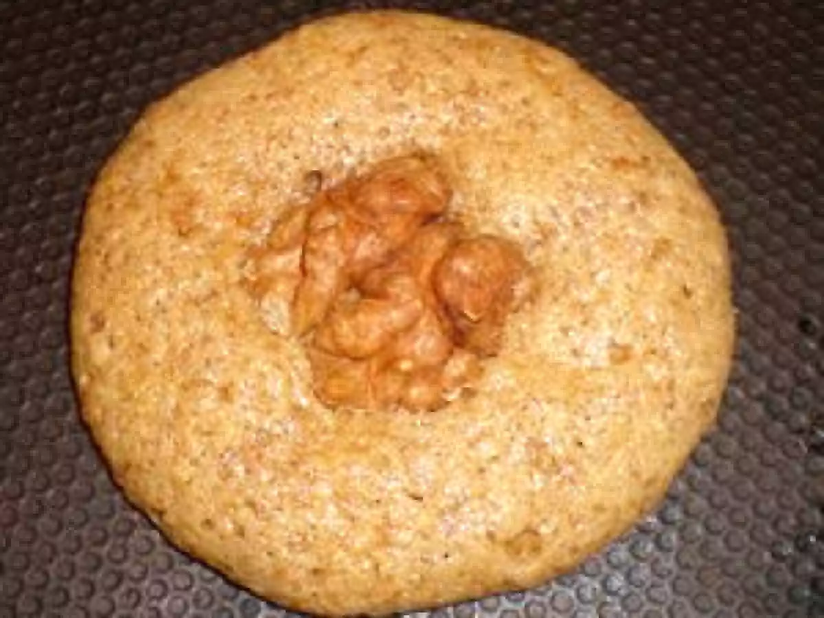 Petits macarons aux noix