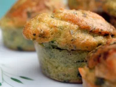 Petits muffins aux herbes