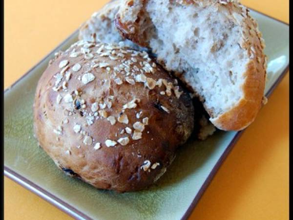 Petits pains châtaigne à l'avoine et aux raisins