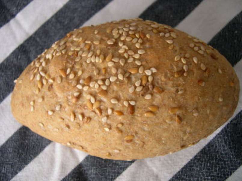Petits pains complets aux céréales avec poolish, photo 1