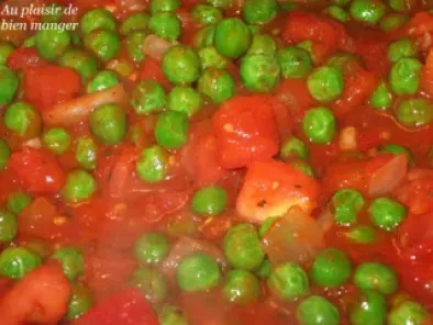 Petits pois aux tomates