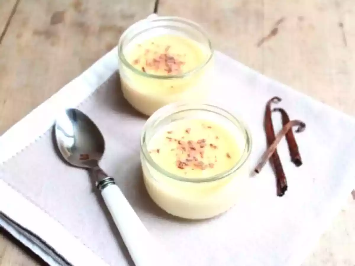 Petits pots de crème à la vanille