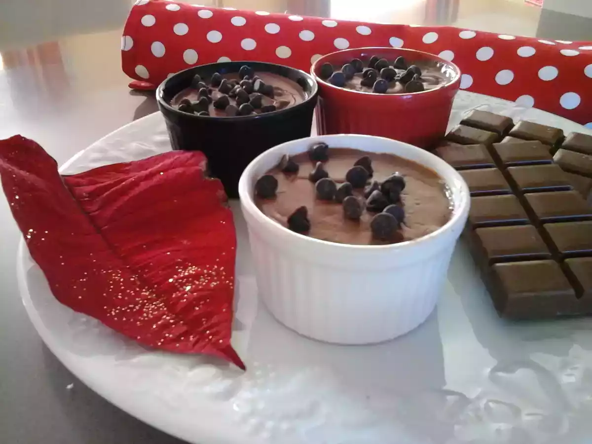 Petits pots de crème au chocolat noir sans gluten !