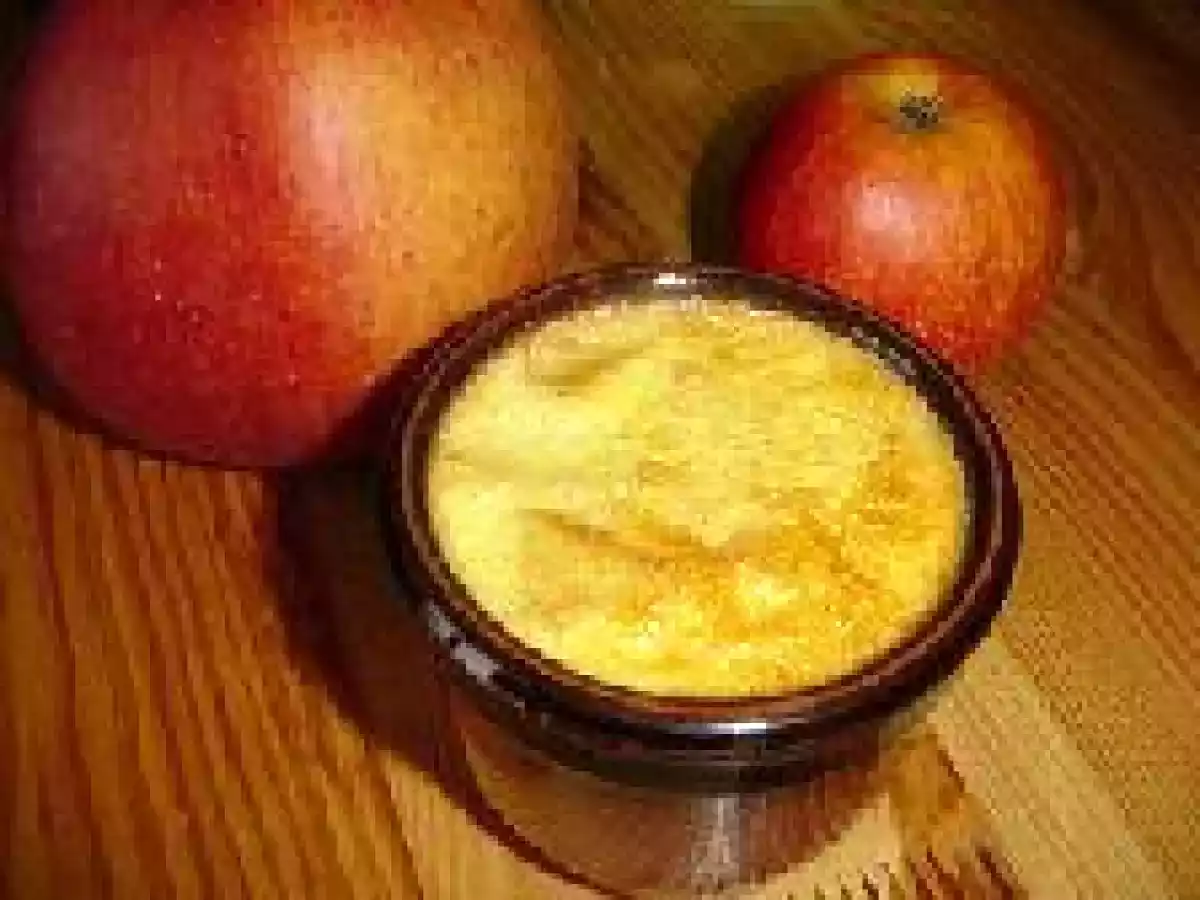 Petits pots de crème aux pommes caramelisées