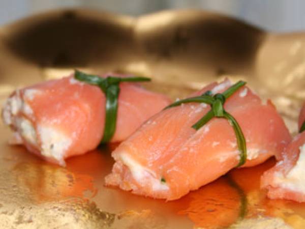 Petits roulés de saumon fumé au fromage frais