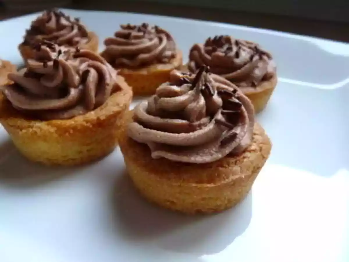 Petits sablé breton et sa mousse praliné