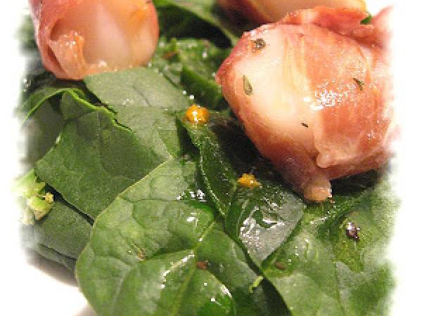 Petoncles Bardes De Prosciutto Vinaigrette A L Erable Recette