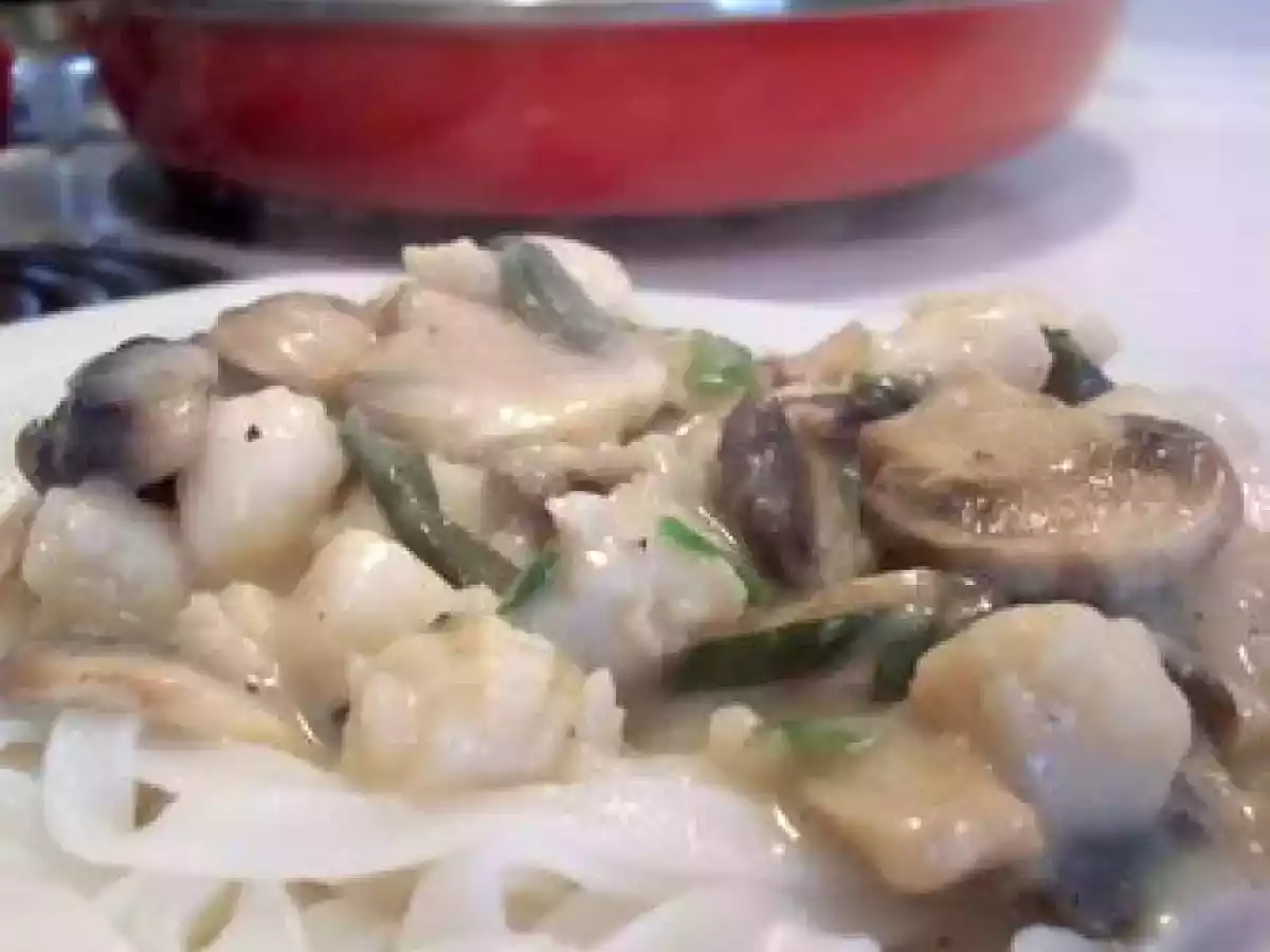 Pétoncles en sauce avec nouilles de riz SANS GLUTEN