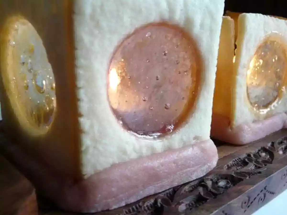 Photophores comestibles en vitrail de bonbons