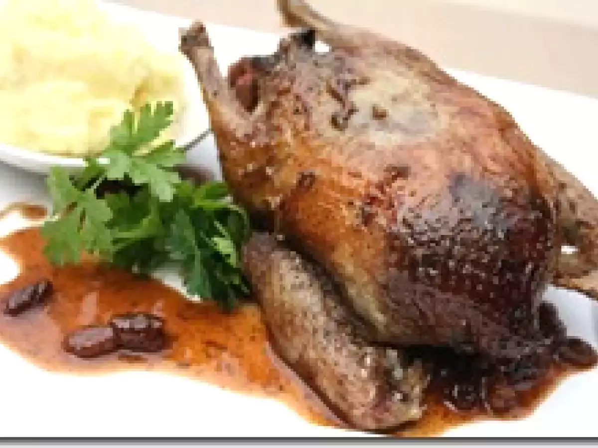 Pigeon Farci au Foie Gras et Stollen, Sauce Porto aux Raisins - photo 2