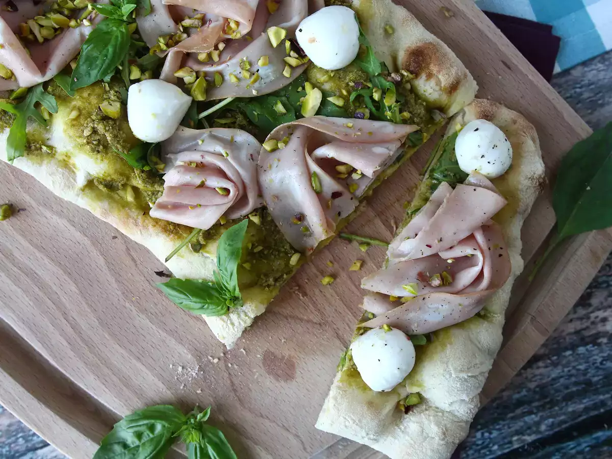 Pinsa au pesto et à la mortadelle, prête en 10 minutes! - photo 8