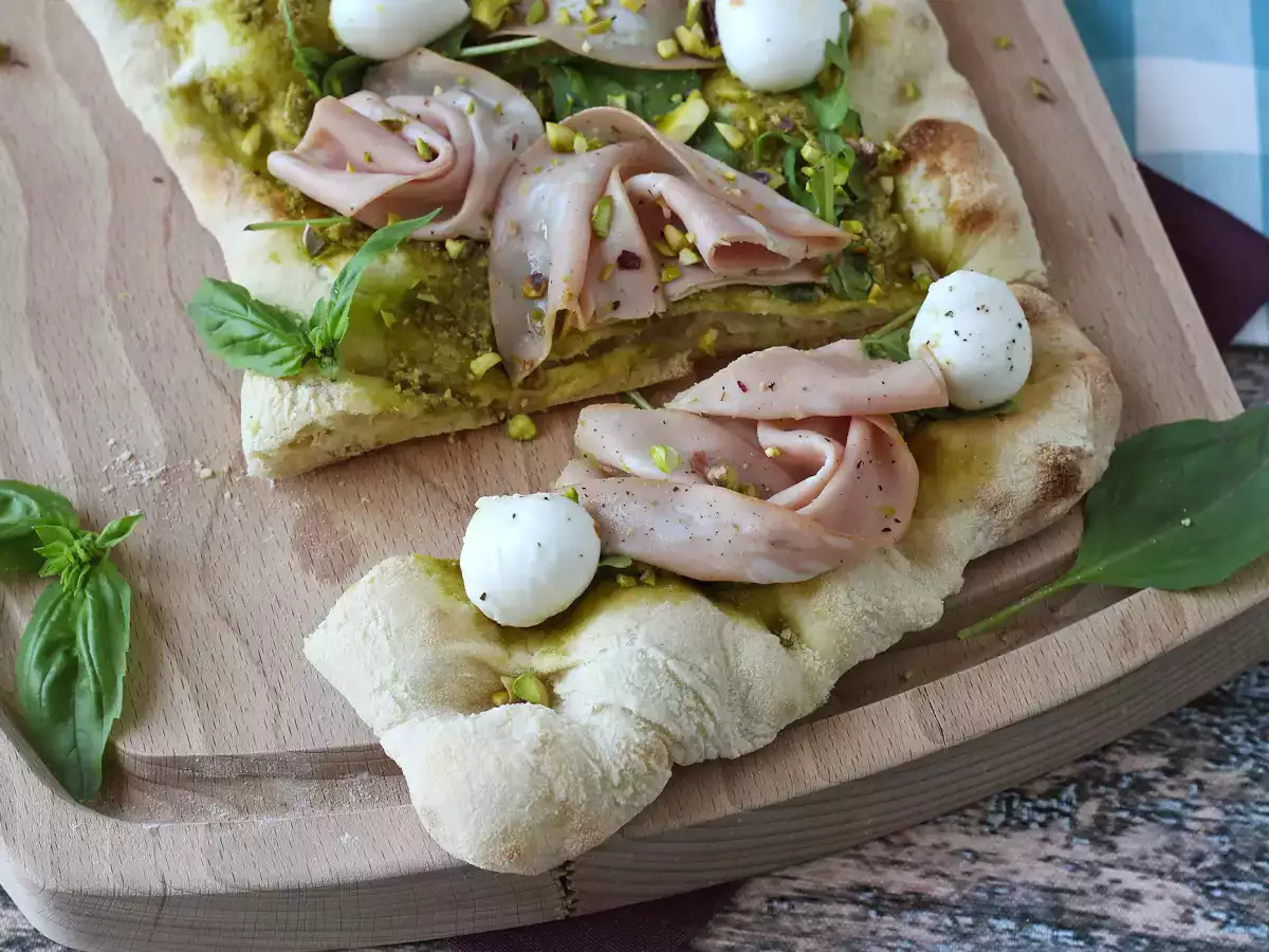Pinsa au pesto et à la mortadelle, prête en 10 minutes! - photo 7