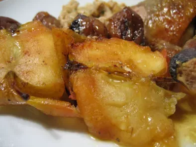 Pintade farcie au boudin & aux marrons, pommes rôties au miel - photo 4