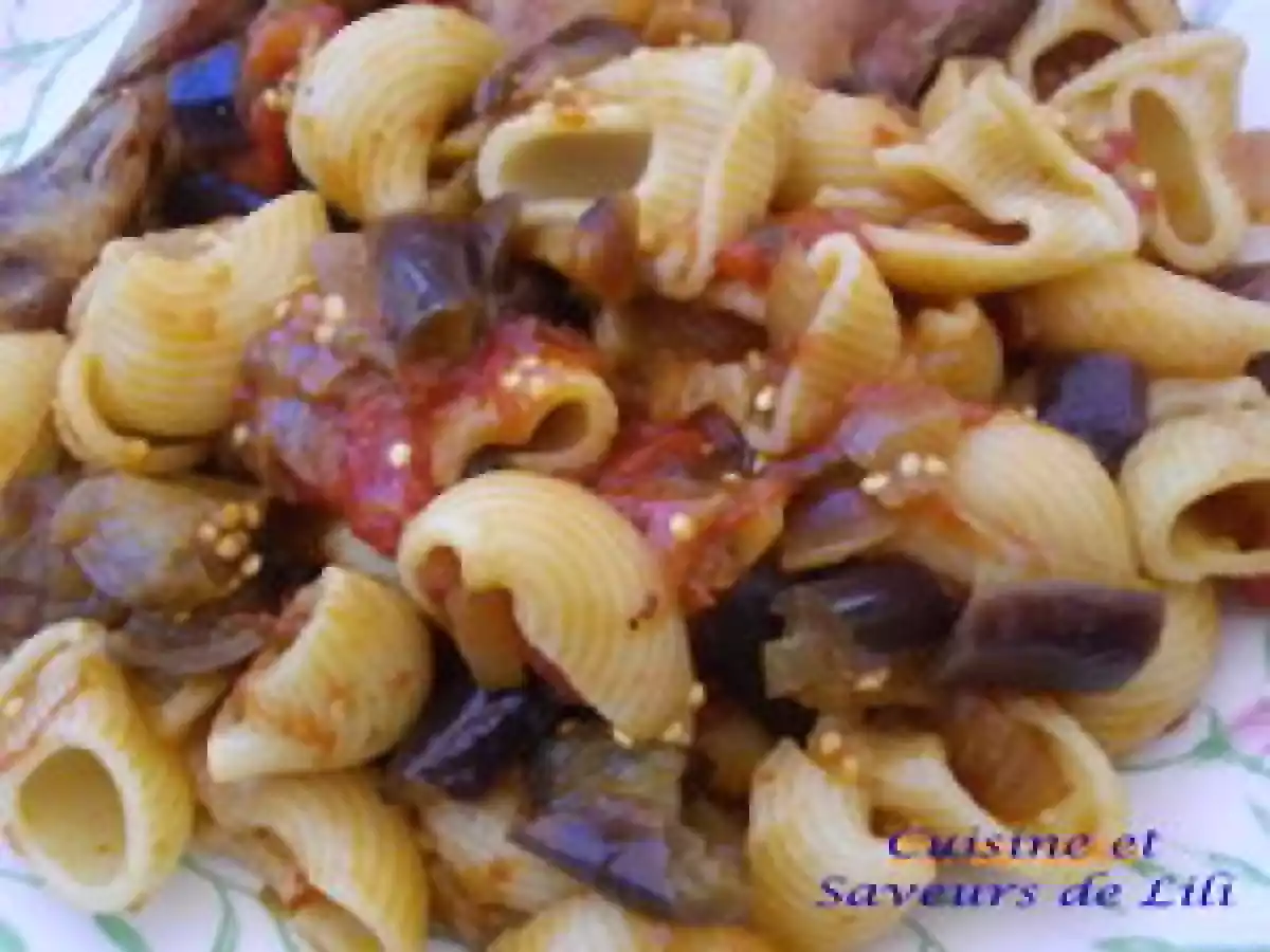 Pipe Rigate aux aubergines à l'aigre-douce