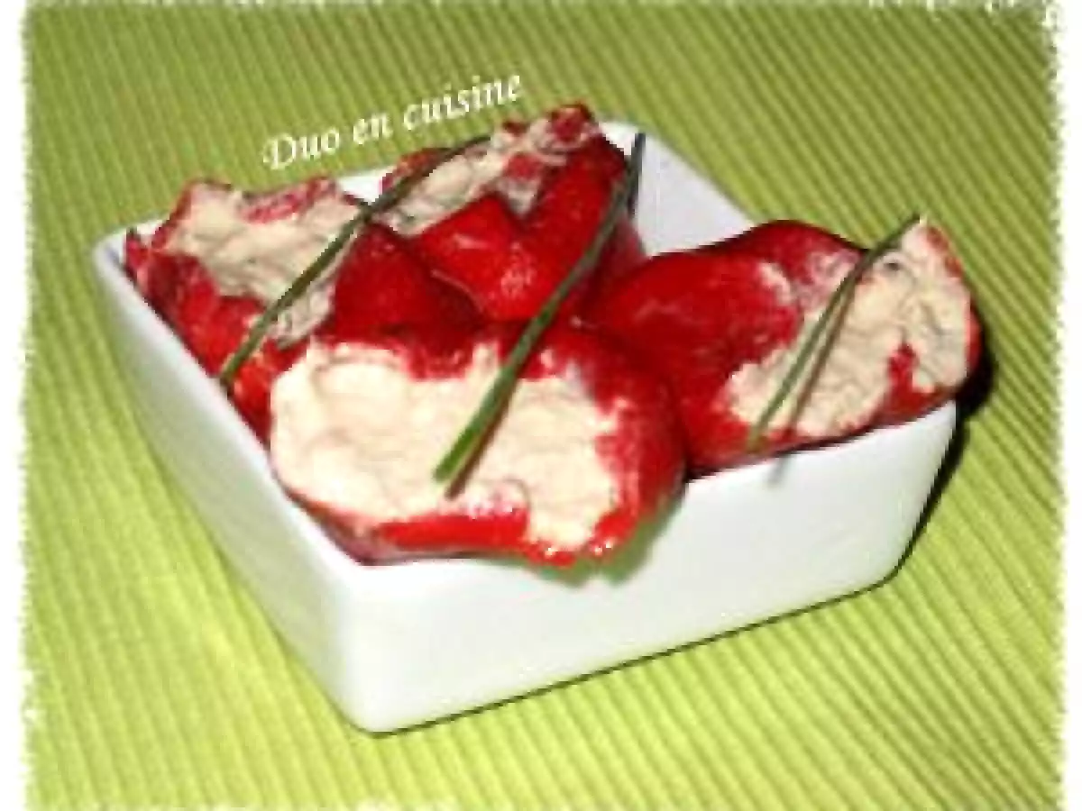Piquillos farcis à la crème de maquereau