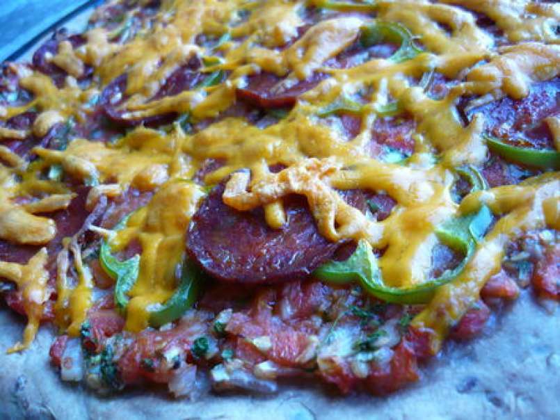 Pizza à la salade de tomates et coriandre, photo 2