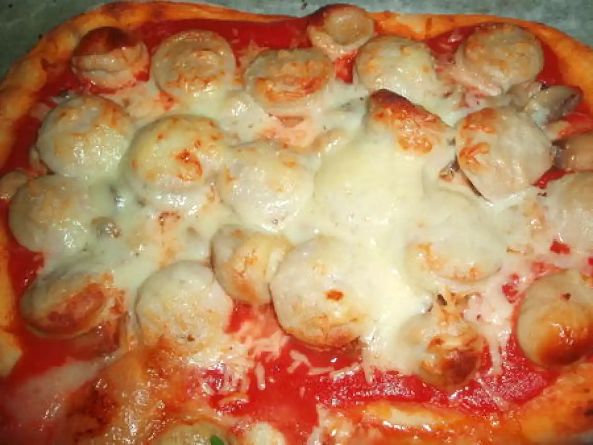 Pizza au boudin blanc