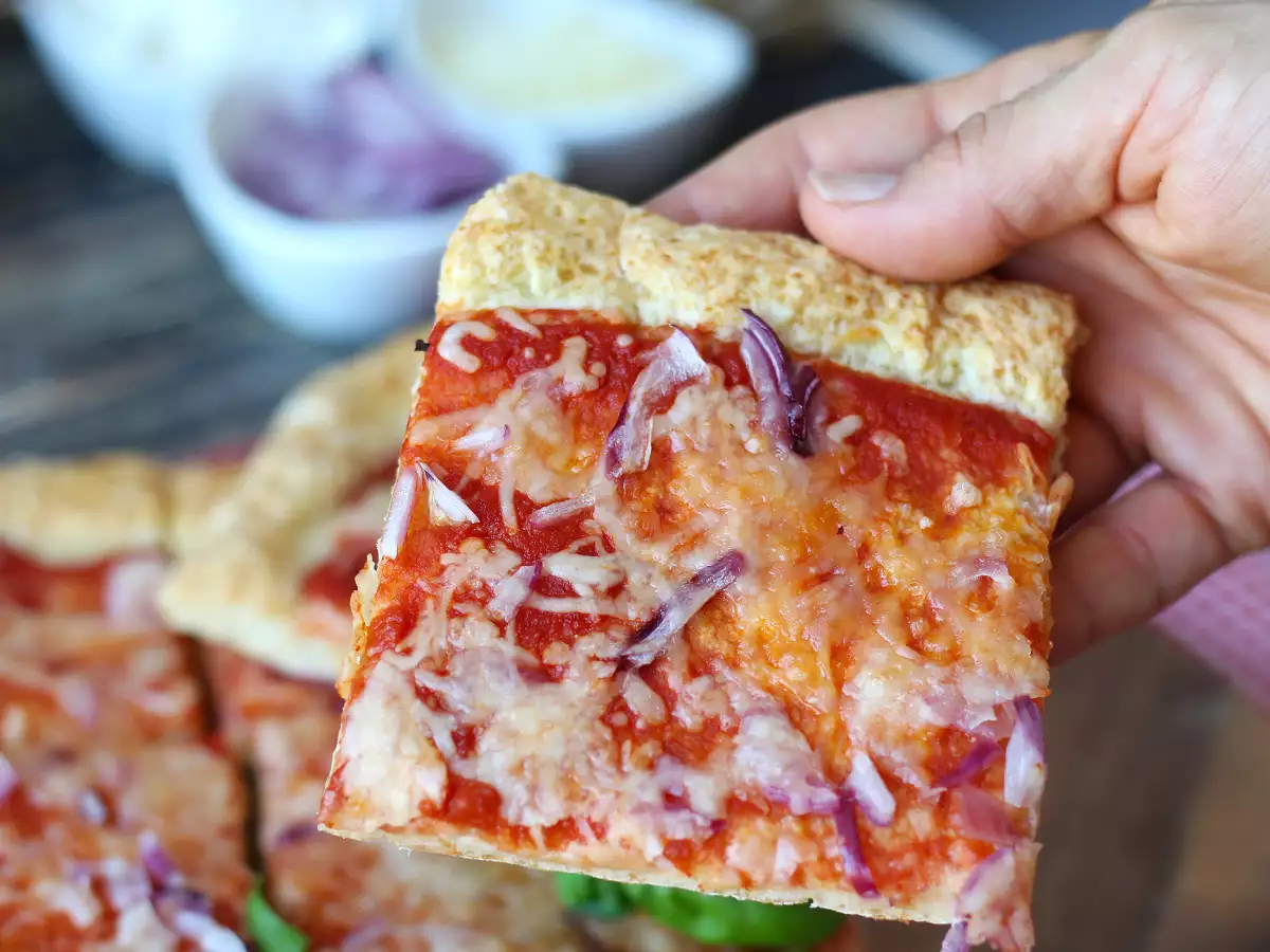 Pizza au cottage cheese
