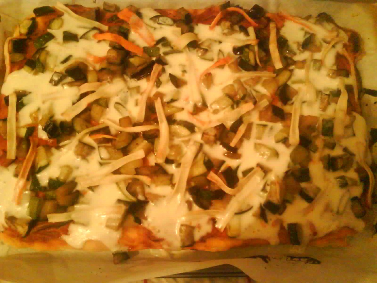 Pizza au légumes et surimi Recette Ptitchef
