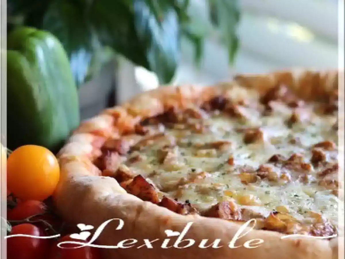 Pizza au poulet à la mexicaine sur pâte farcie au fromage