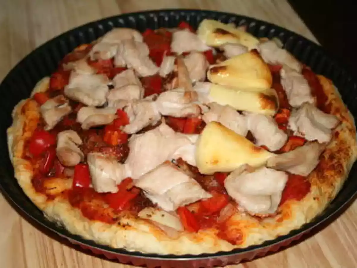 Pizza au poulet et à la vache qui rit