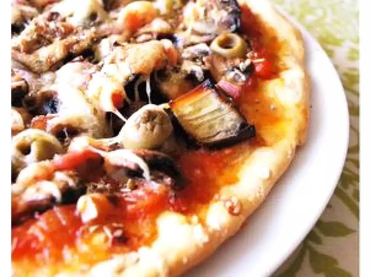 PIZZA aux CHAMPIGNONS et AUBERGINE