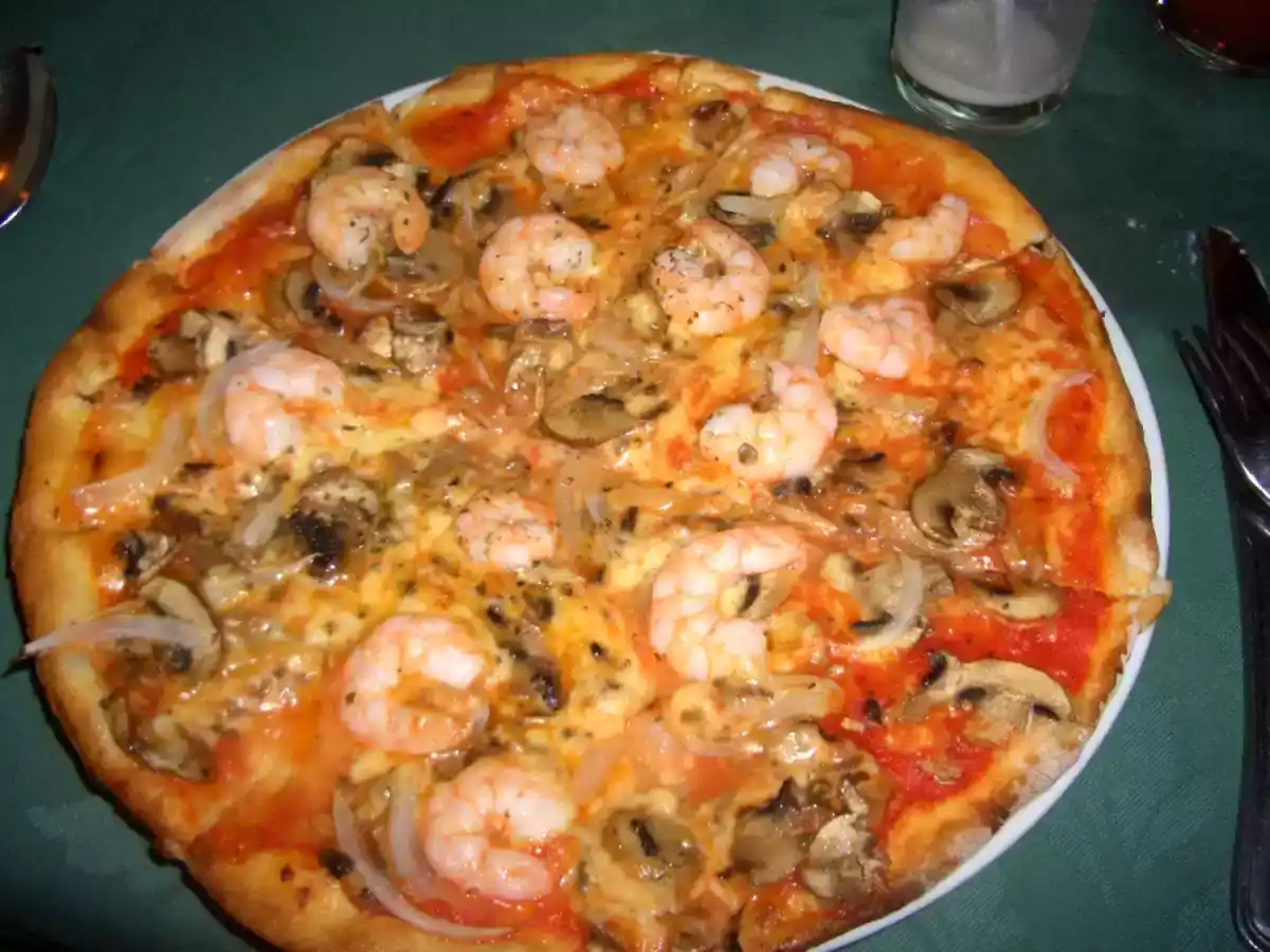 Pizza aux fruits de mer