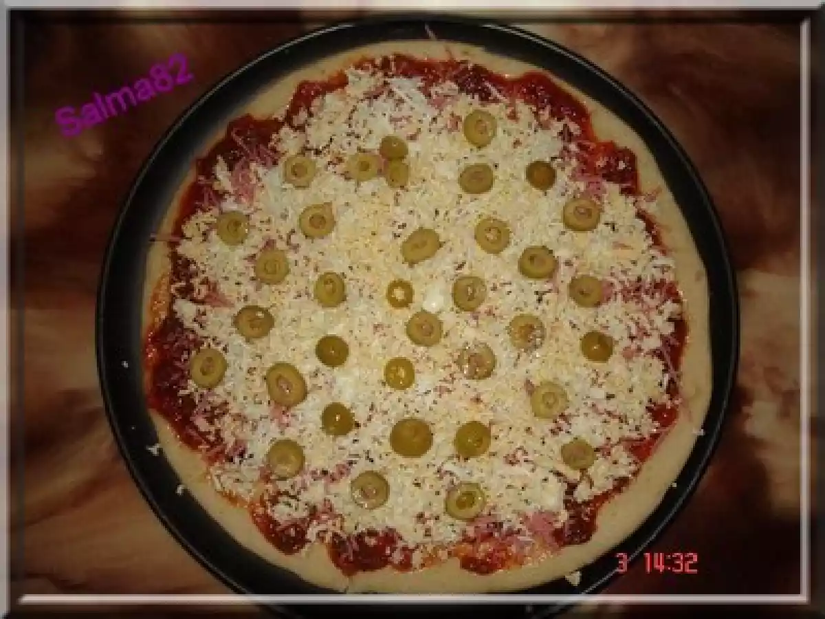 Pizza aux oeufs et saucisse fumé - photo 3