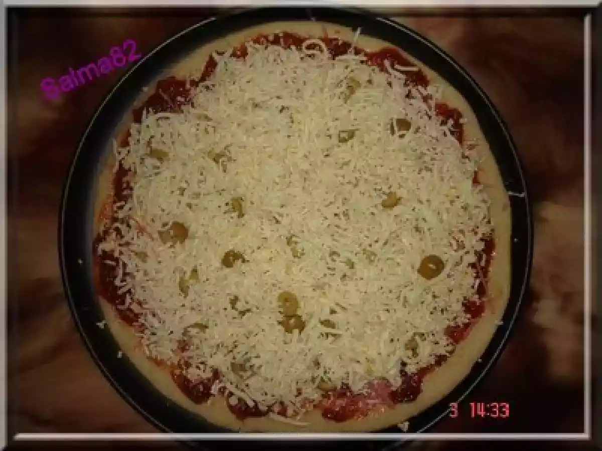 Pizza aux oeufs et saucisse fumé - photo 4