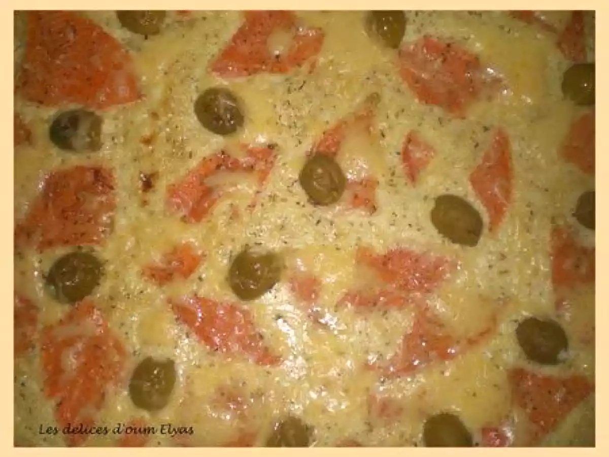 Pizza blanche au saumon fumé