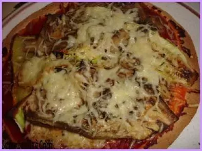 Pizza légère champignon, aubergines et courgettes