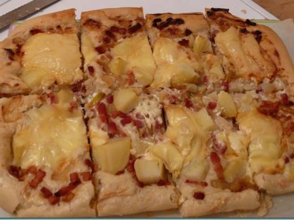 Pizza raclette