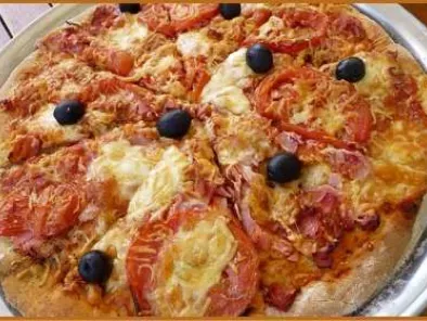 Pizza sur pierre réfractaire....