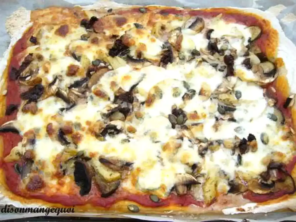 Pizza végétarienne très gourmande