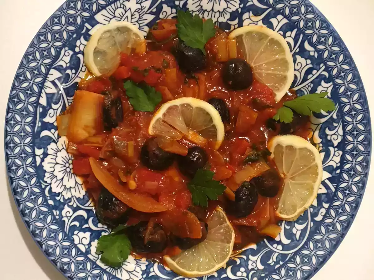 Plat Roumain végane: Poireaux aux olives