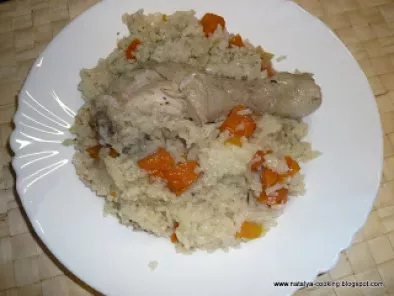 Plov or chicken and rice pilaf from Uzbekistan / Plov ou pilaf au poulet et au ris