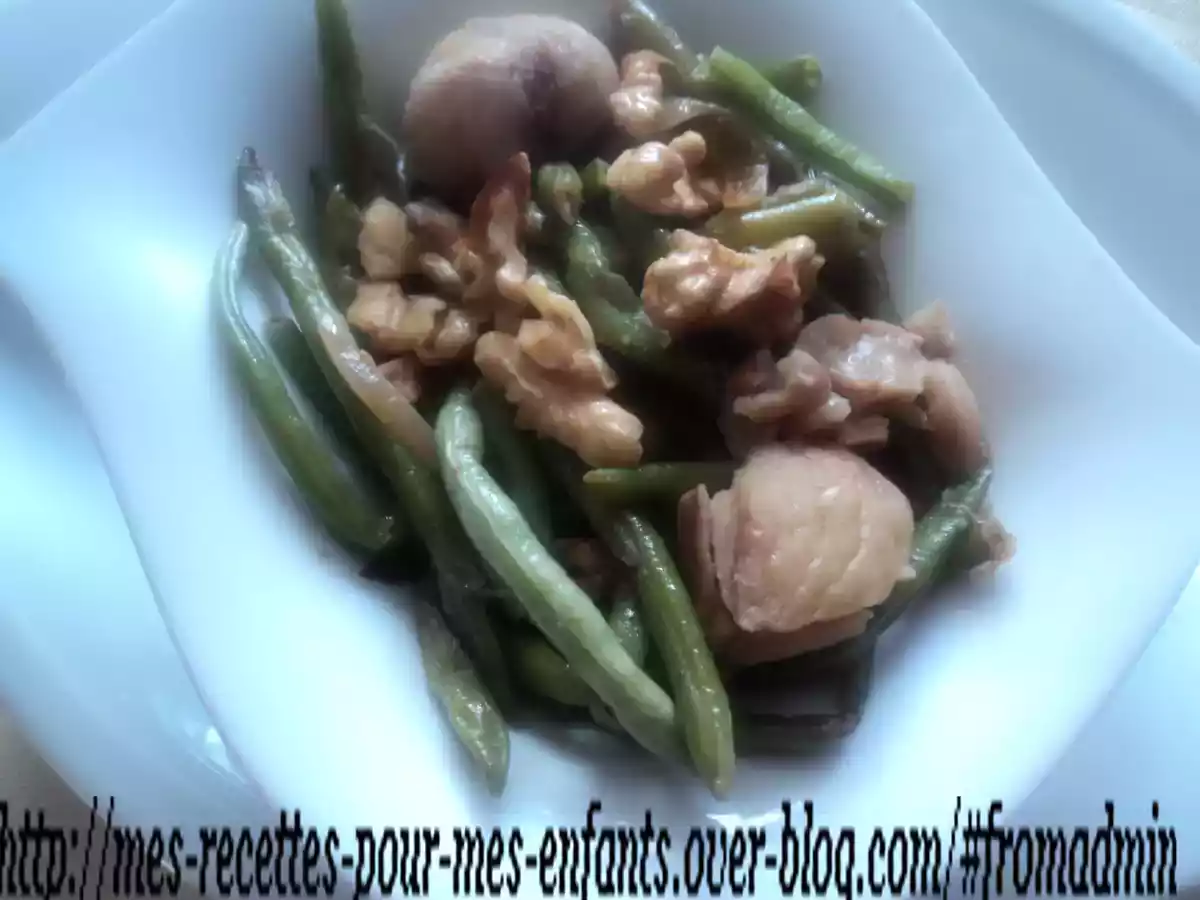 Poêlée d' haricots verts aux châtaigne et noix