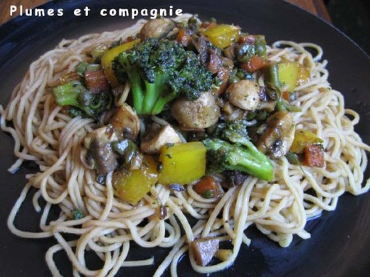Recette de poêlée de légumes et nouilles chinoises