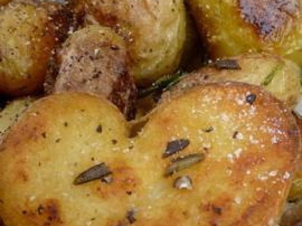 Poelee De Pommes De Terre Au Romarin Recette Ptitchef