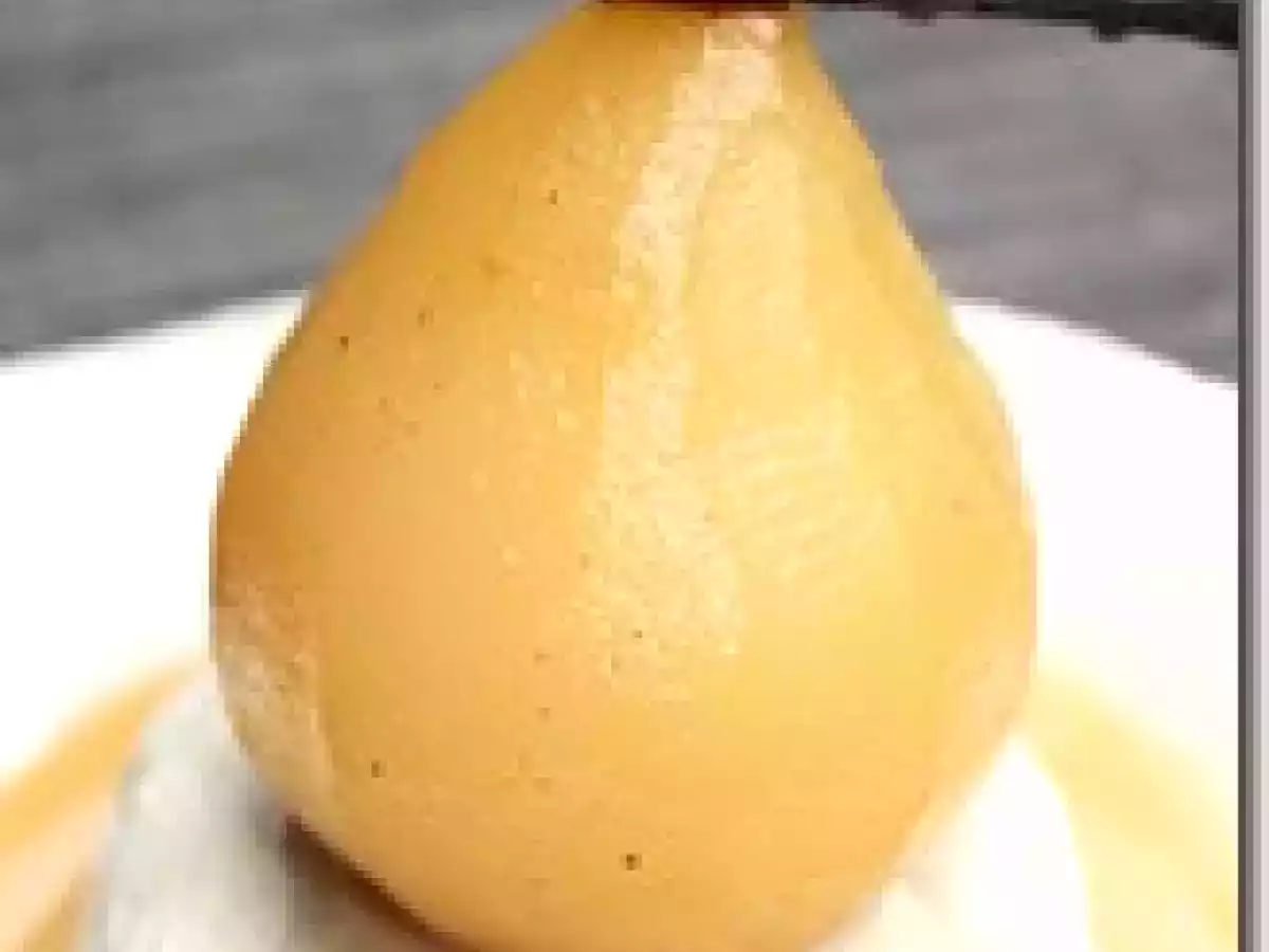Poire Pochée aux Epices, Glace Réglisse et Caramel au Beurre Salé - photo 2