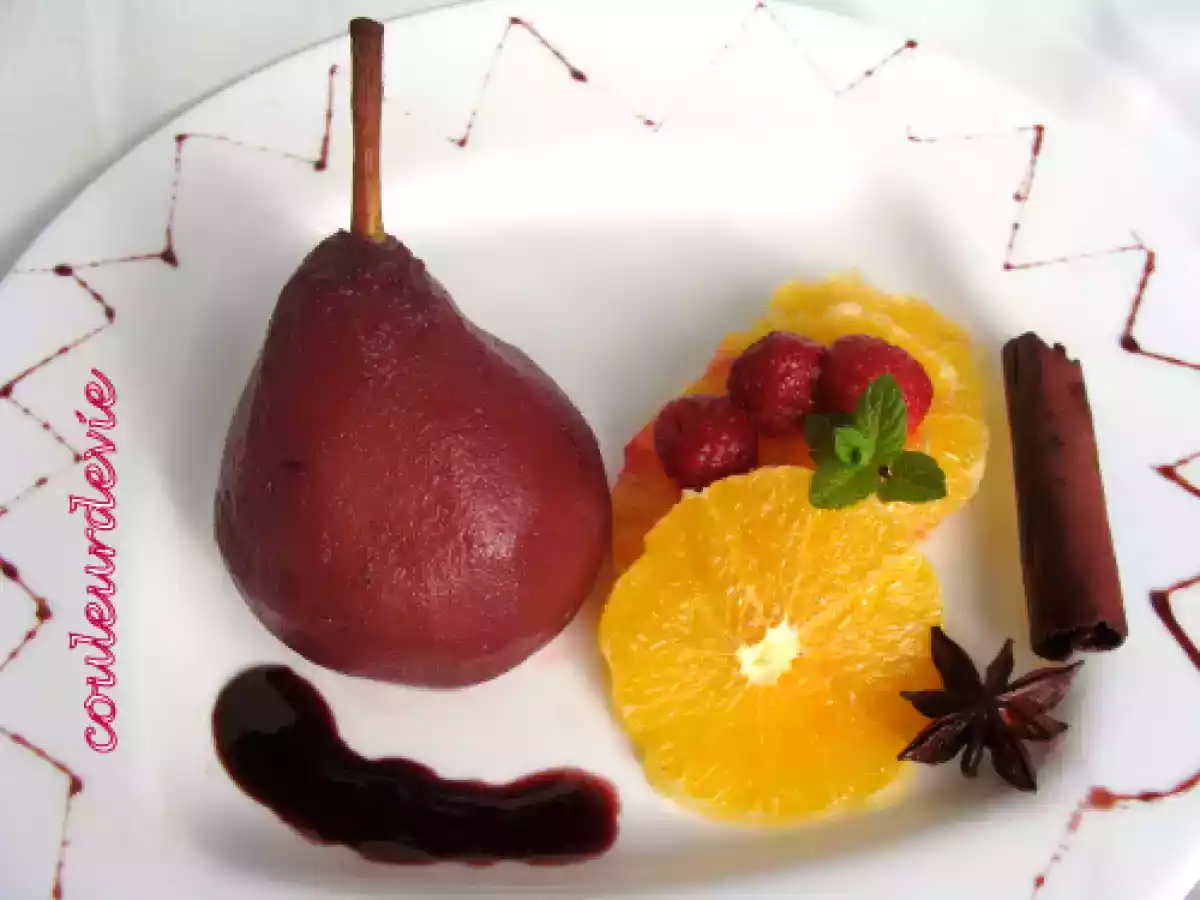 Poires au vin à la crème de cassis