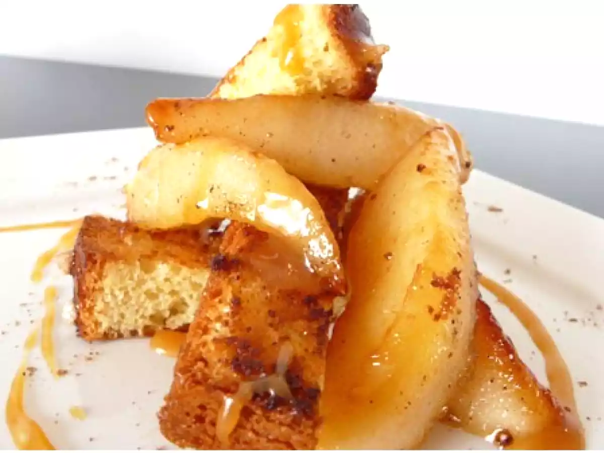 Poires poêlées à la cannelle, mouillettes briochées et cordon de caramel - photo 3