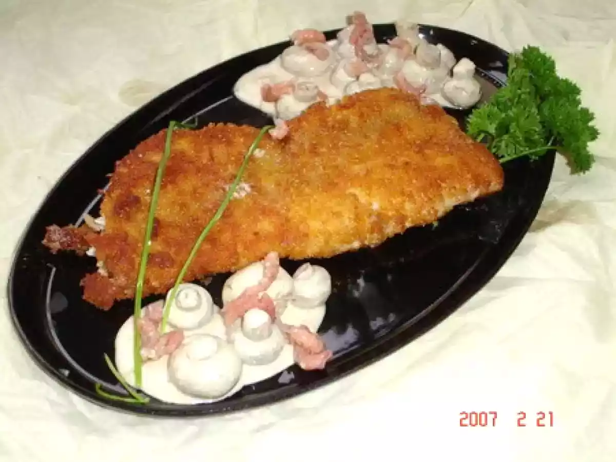 Poisson pané aux corn flake et sauce aux champignons au boursin