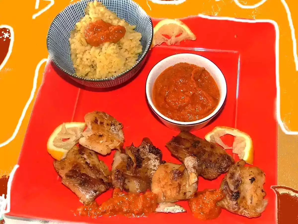 Poissons au riz et lentilles safranés avec sauce tomate/poivron