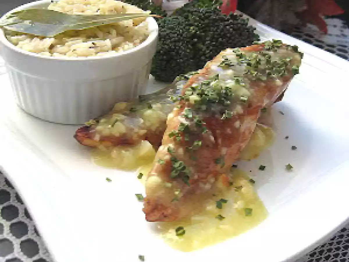 Poitrines de poulet, sauce au brie